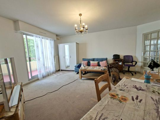 Location Appartement 2 pièces 46m² NIMES 30900 - Photo 1