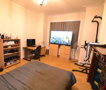 6 bedroom house to rent - Photo 5