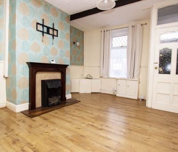 2 bedroom House To Let - Photo 1