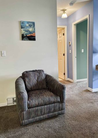 Colorful Condo on KLO - Photo 2