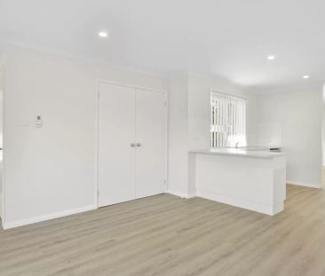Easy Living - Photo 2