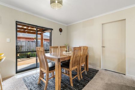 8 MAADI PLACE, Papakura - Photo 3