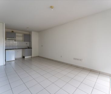 Location Appartement 2 pièces 46m² - Photo 4