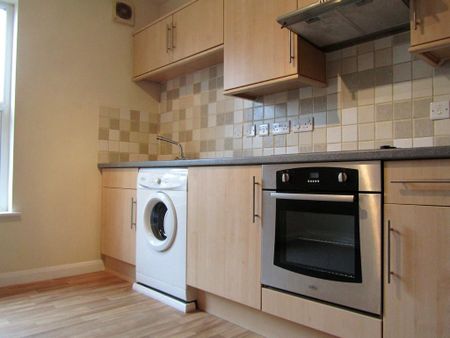 1 bedroom flat to rent - Photo 4