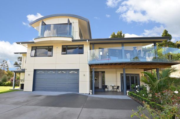 Fully furnished in Onerahi - Photo 1