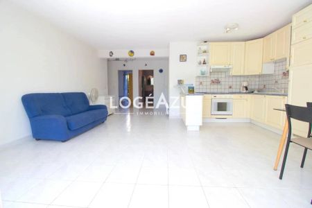 Location AppartementGolfe-Juan - Photo 2