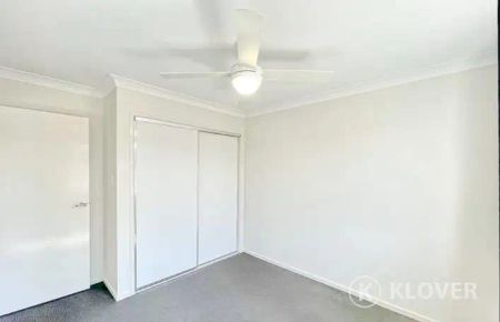 “Spacious Family Home in Boronia Heights 🌿🏡✨” - Photo 2