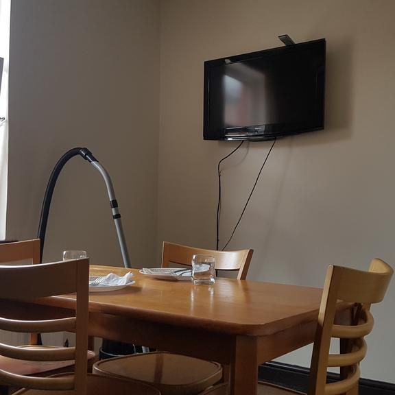 4 bedroom flat to rent - Photo 1