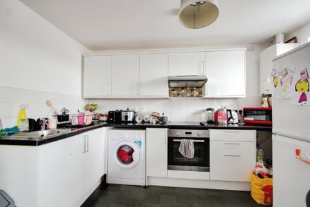1 bed flat to rent in Meadfield Road, Langley, SL3 - Photo 5