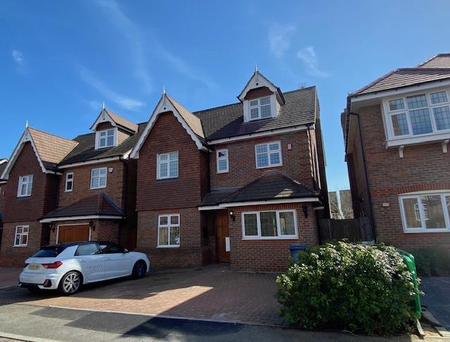 House share to rent - Photo 5