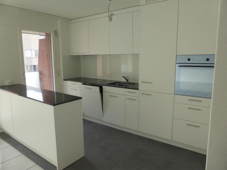 Renovierte 3.5 Zimmerwohnung - Photo 3