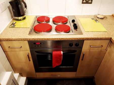 Studio Flat, London, N3 - Photo 2