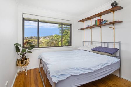 'Sea' Easts Beach - 4 bedroom home & more - Photo 3