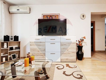 Apartament cu 2 camere de închiriat, ultracentral, parcu... - Fotografie 3