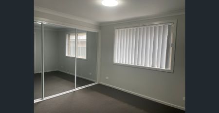 NEAR NEW - 3 Bedroom Home with Water Usage Included - Photo 2