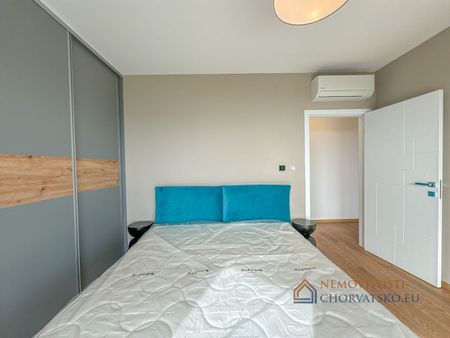 Pronájem bytu 2+kk 135 m² - Photo 5