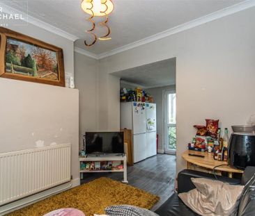 5 bedroom terraced house to rent - Photo 6