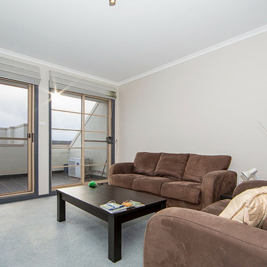 Fully Furnished in a Wonderful Location! - Photo 1