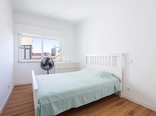 Lisboa, Lisbon 2780-233 - Photo 1