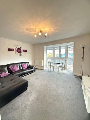 3 Bed Flat, Vancouver Quay, M50 - Photo 1