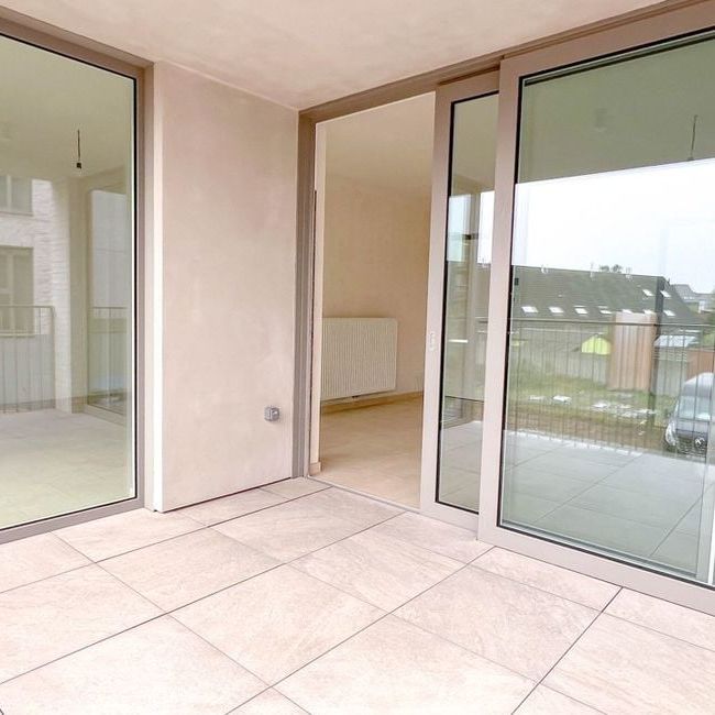 Appartement te huur in Eeklo voor € 810 met 2 slaapkamers - Photo 1