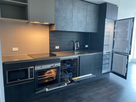 For Lease - 7890 Jane Street Unit# 1708, Vaughan, Ontario - Photo 5