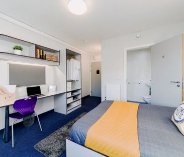 Gold En-suite - Photo 5