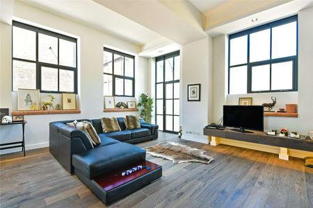 Porteus Place, Clapham, London, SW4 0AP - Photo 2