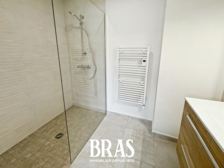 Location Maison 4 pièces 96m² GUERANDE 44350 - Photo 5