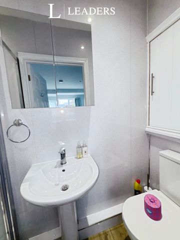 1 bedroom room to rent Fairhaven Road, West Mersea, CO5 - Photo 4