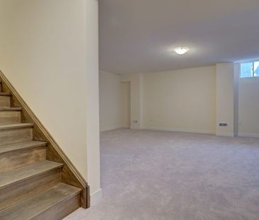 For Lease - 978 Rexton Drive, Oshawa, Ontario - Photo 5
