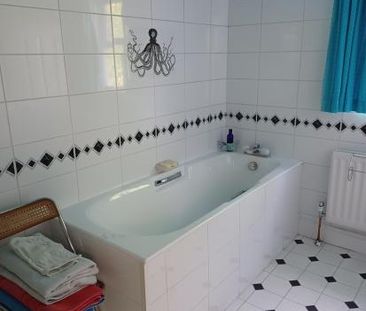 boutique style S/C flat - Photo 4