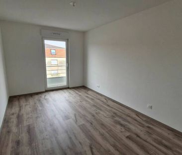 METZ DEVANT LES PONTS - QUARTIER DU SANSONNET - F2 - PARKING - Photo 2