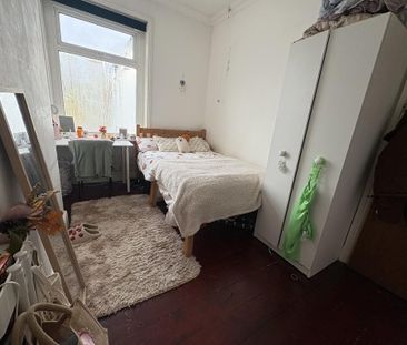 4 bedroom house to rent - Photo 5