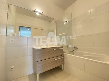 Location Appartement 2 pièces 44m² SETE 34200 - Photo 3