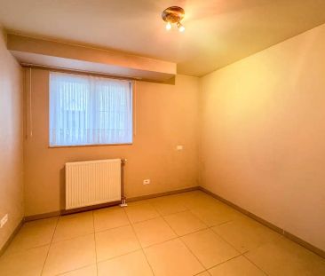 Gelijkvloers appartement met 2 slaapkamers in het centrum. - Foto 5