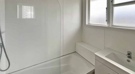 BULLS - THREE BEDROOMS - Photo 5