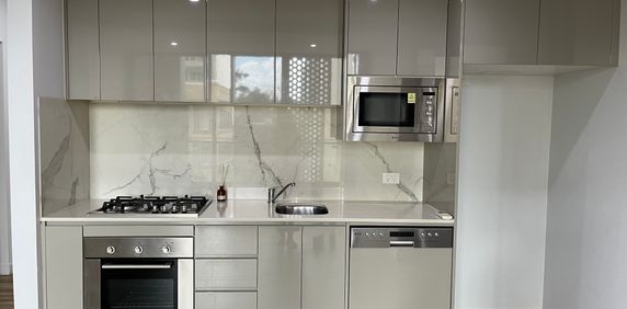 Affordable 1 bedroom apartment for eligible applicants - Photo 2