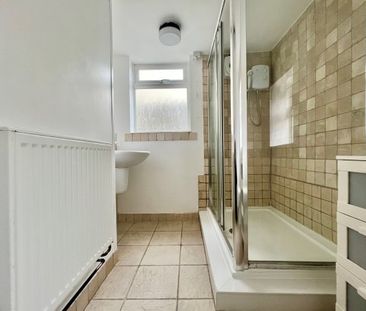 Clive Road, Portsmouth - Photo 2