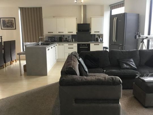 2 bedroom apartment to rent - Photo 1