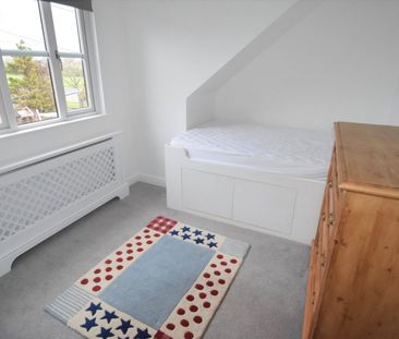 Ham Island, Old Windsor,SL4 - Photo 5