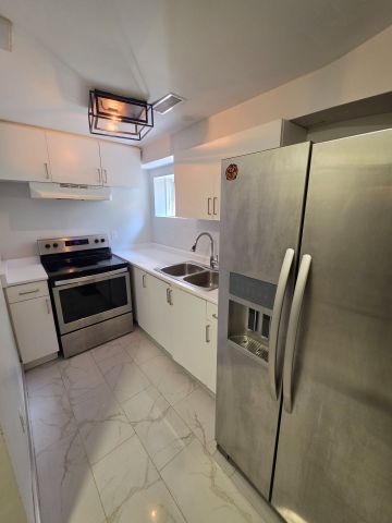 For Lease - 7009 Lessard Lane Unit# Bsmt, Mississauga, Ontario - Photo 2