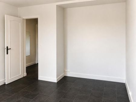 Location Appartement 2 pièces 37m² TOURS 37000 - Photo 4