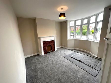 Brook Crescent, Hagley, Stourbridge, DY9 - Photo 3