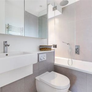 2 bedroom flat in Notting Hill - Photo 3