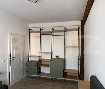 Studio de inchiriat, 38 mp, zona Rovine - Photo 1