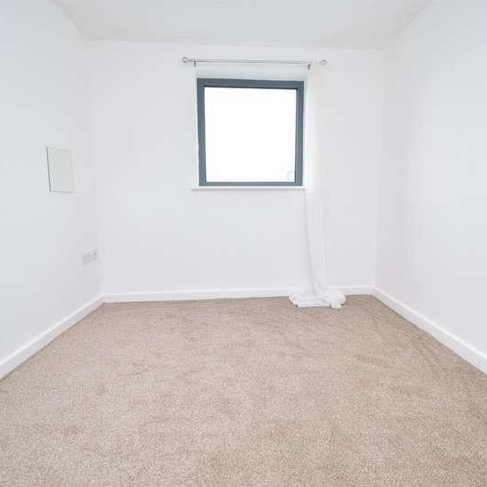 Custom House, The Springs, WF1 - Photo 1