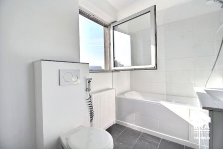 Molenbeek - Duplex - 2 Chambres - Foto 2