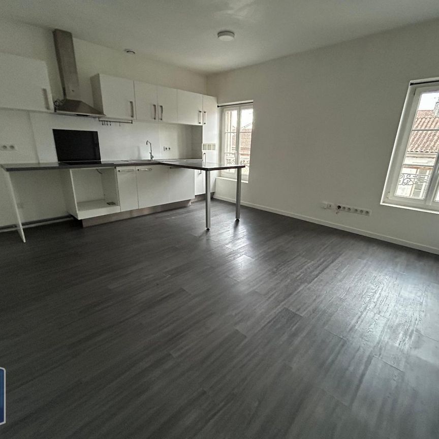 Location Appartement 1 pièce 31m² AGEN 47000 - Photo 1