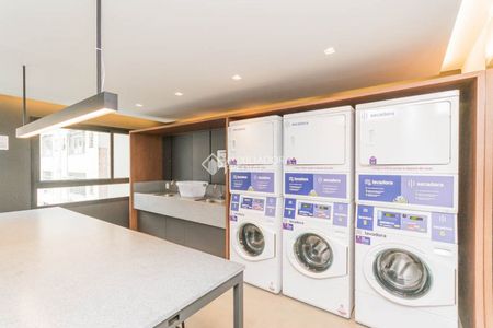 Apartamento com 1 quarto e 25m² para alugar em Rio Branco, Porto Alegre. - Photo 2